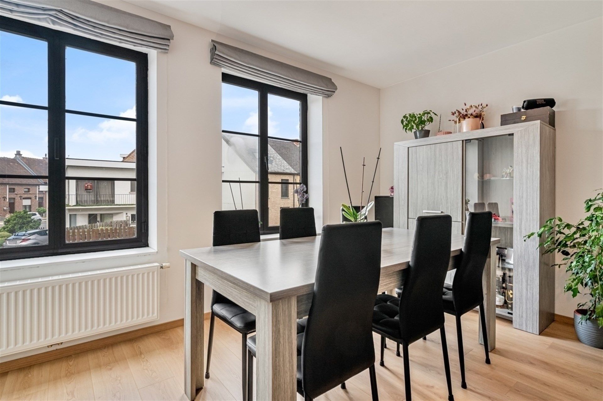 Ruim appartement met 2 slaapkamers en terras in de Aalsterse stadsrand foto 4