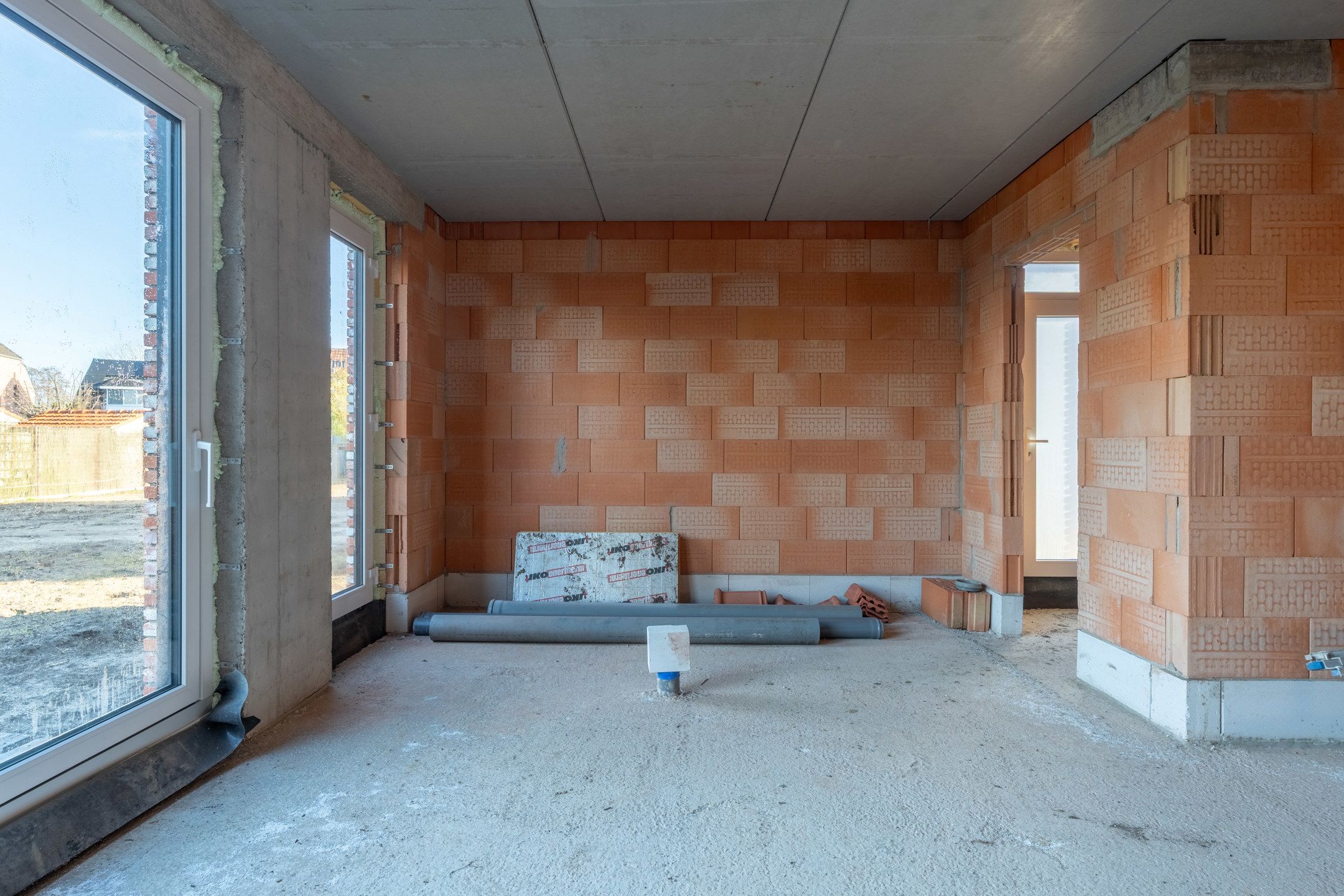 Knappe en ruime casco woning op ideale ligging in Vlimmeren foto 12