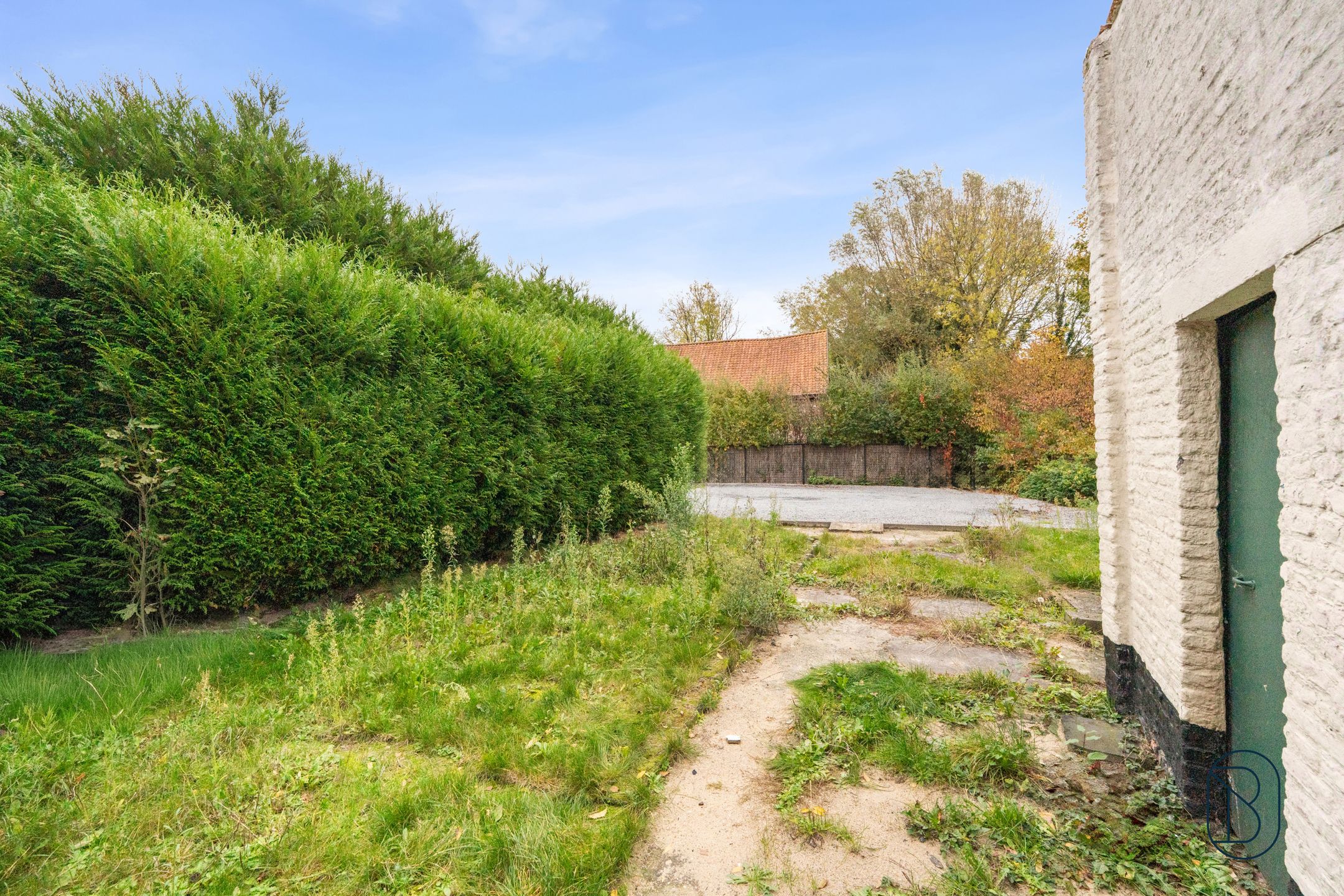 Topgelegen HOB met parking, veel potentieel!  foto 4