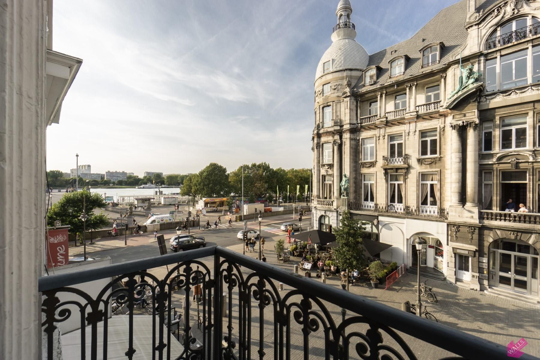 Charme appartement op top locatie foto {{pictureIndex}}