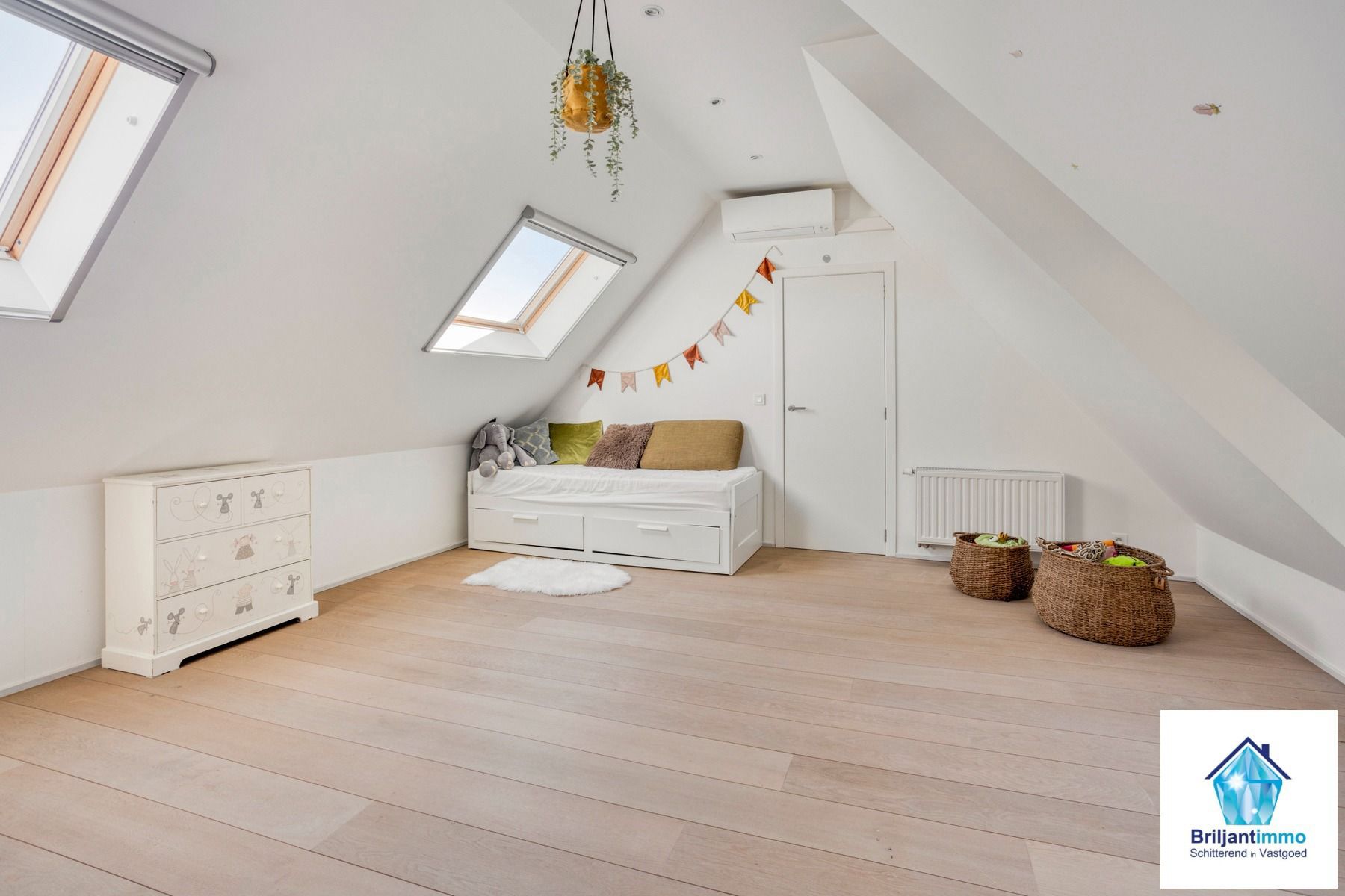 Authentieke, gerenoveerde hoeve te midden van het groen foto 28