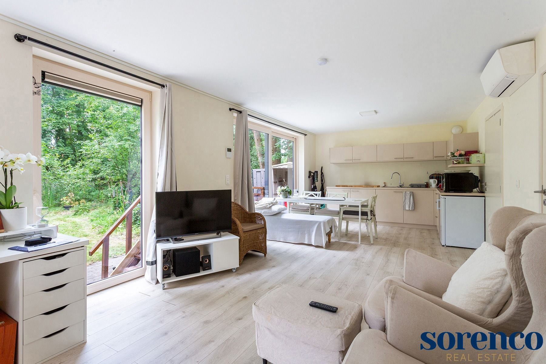 Uitzonderlijke dubbelwoonst ca. 420m² op perceel ca. 4700m² foto 32