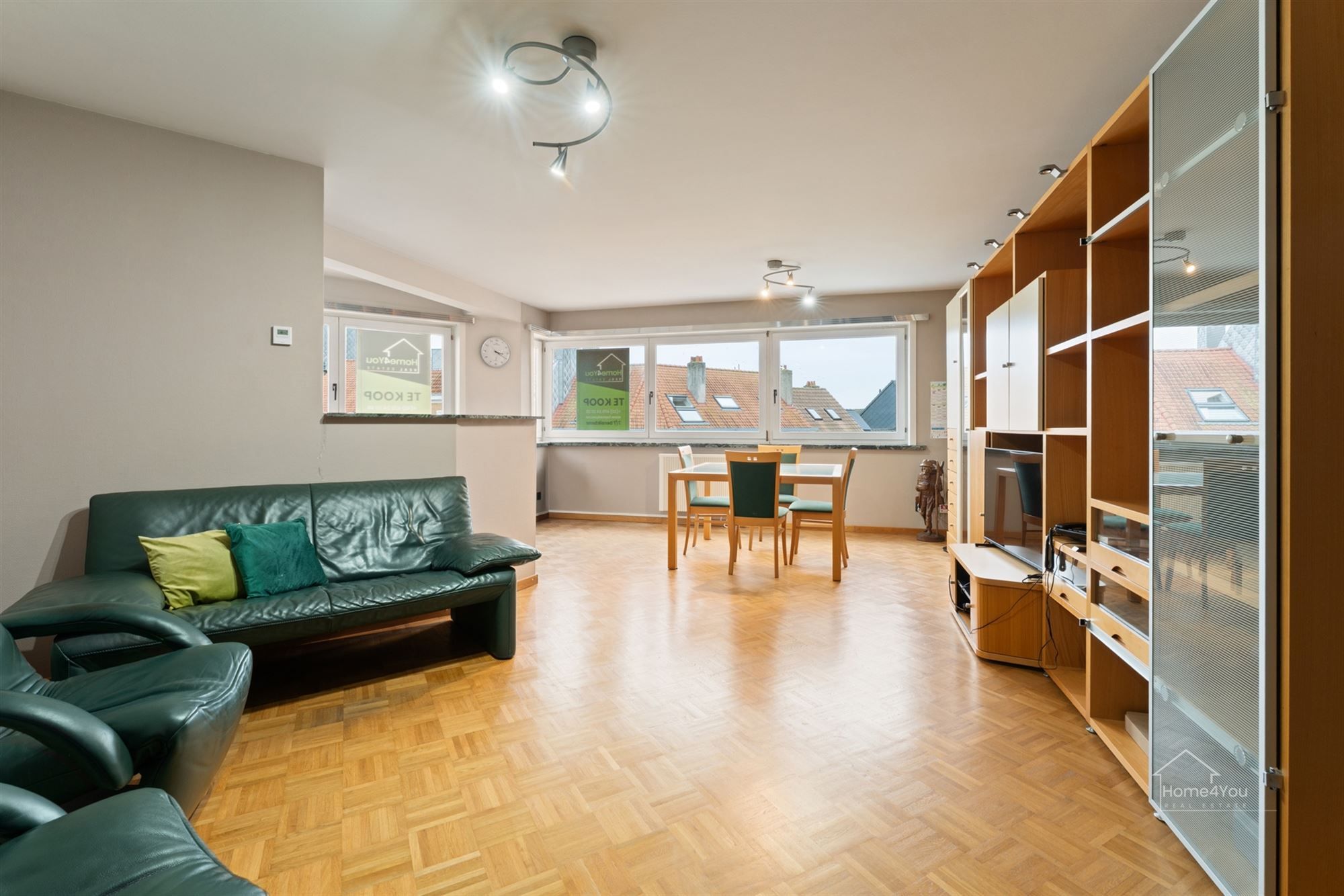 Lichtrijk instapklaar hoekappartement 2 slaapkamers foto 4