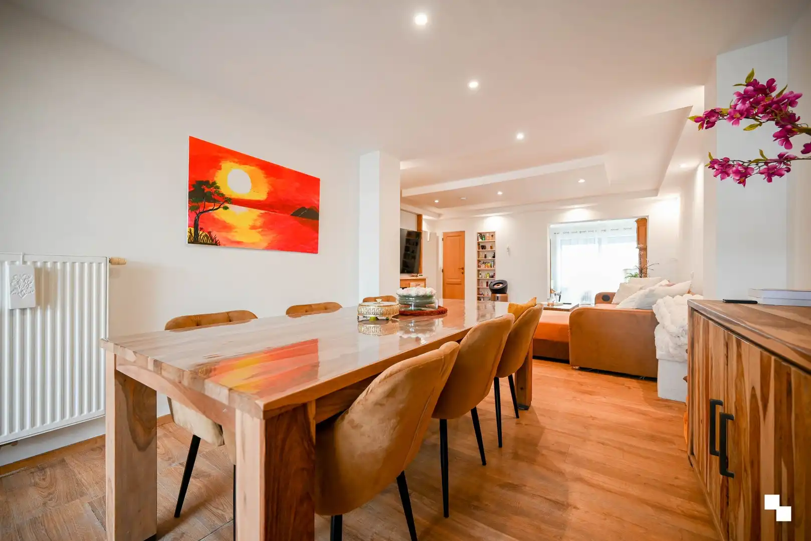 Gezellige, instapklare woning in Deerlijk! foto 5