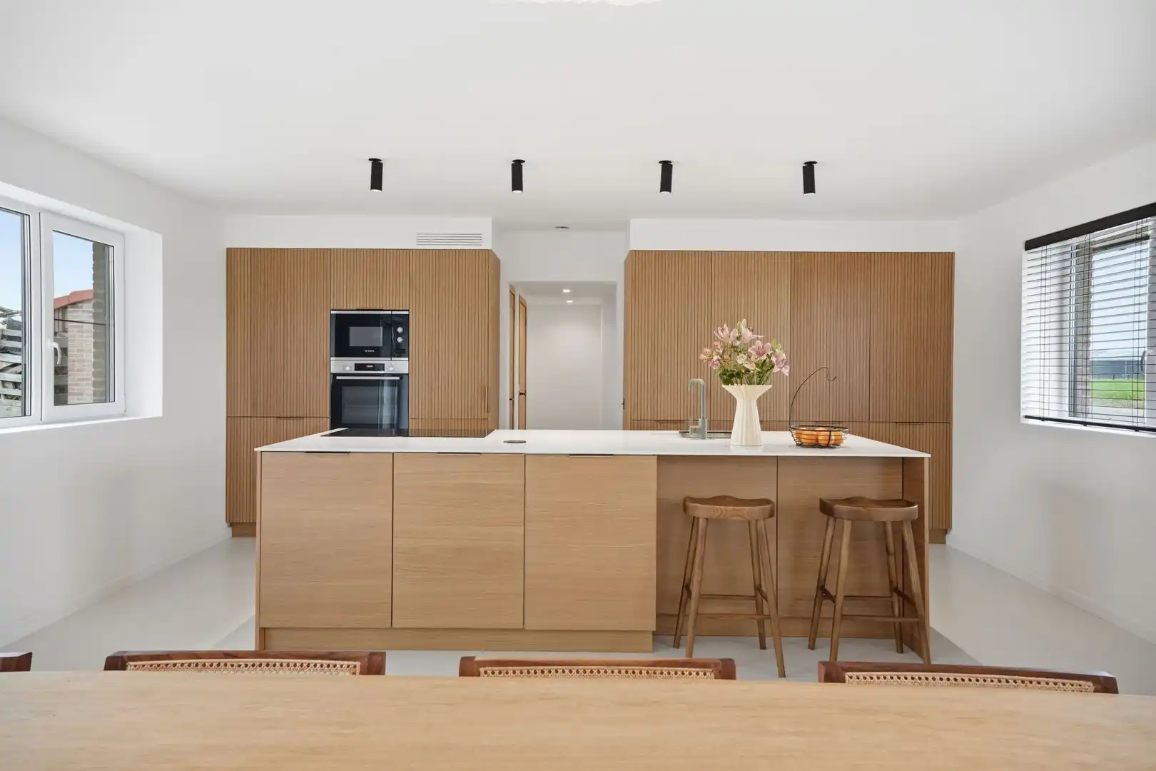 Exclusieve BEN-nieuwbouwwoning (2021) met 5 slaapkamers en hoogwaardige afwerking, rustig gelegen nabij dorpskern Gijverinkhove foto 17