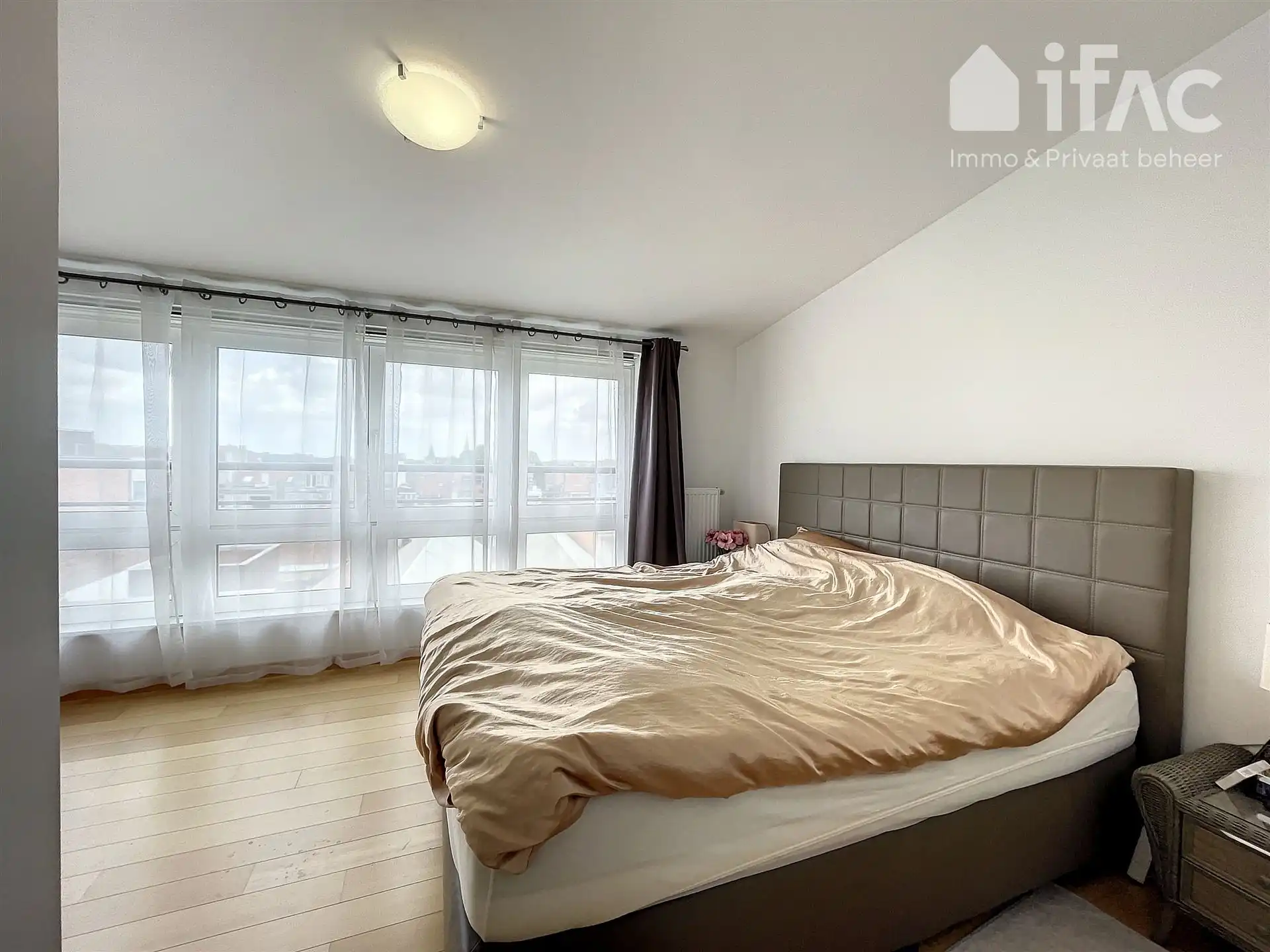 Duplex appartement met ondergrondse parkeerplaats foto 9