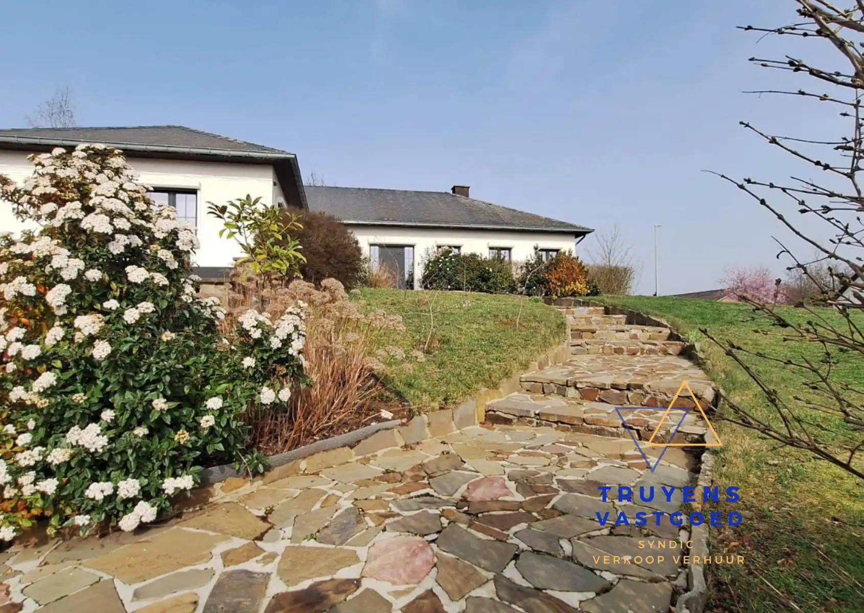 Villa te koop foto 25