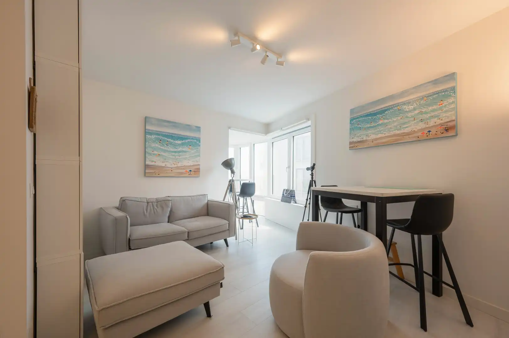Hoofdfoto van de publicatie: Gezellig 1 slaapkamer appartement met zeezicht