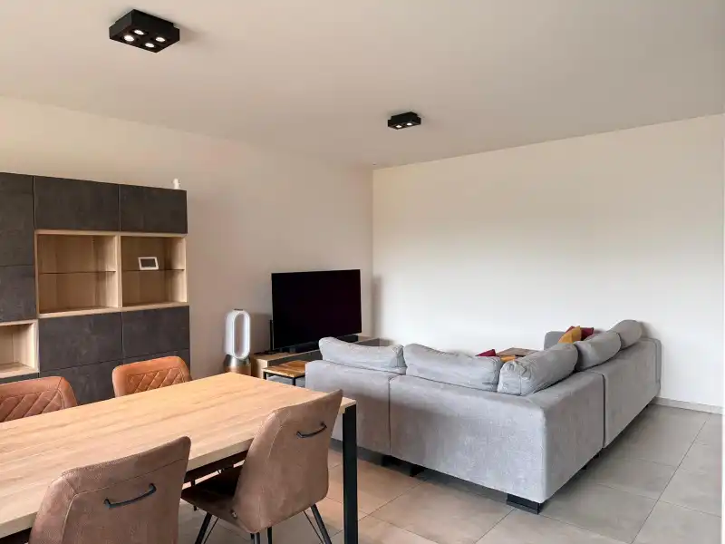 Instapklaar 2 slaapkamer appartement foto 10