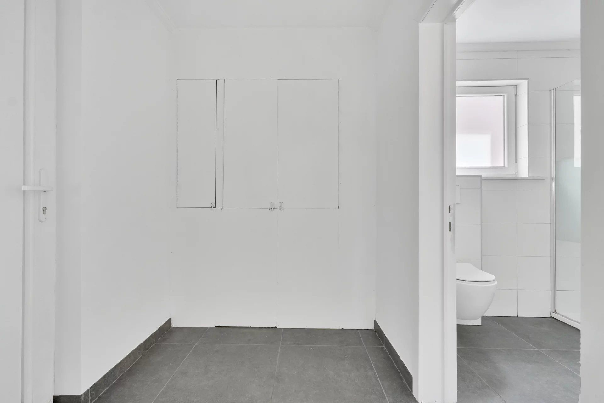 Gerenoveerde woning aan de stadsrand foto 3