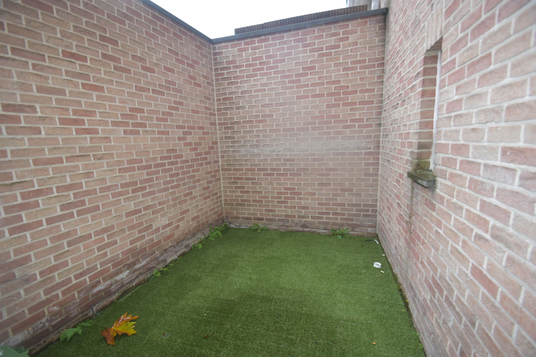 Nabij het station van D'monde gel., gelijkvl. 3 slpk-app. met 2 badk. en gar.  foto 25