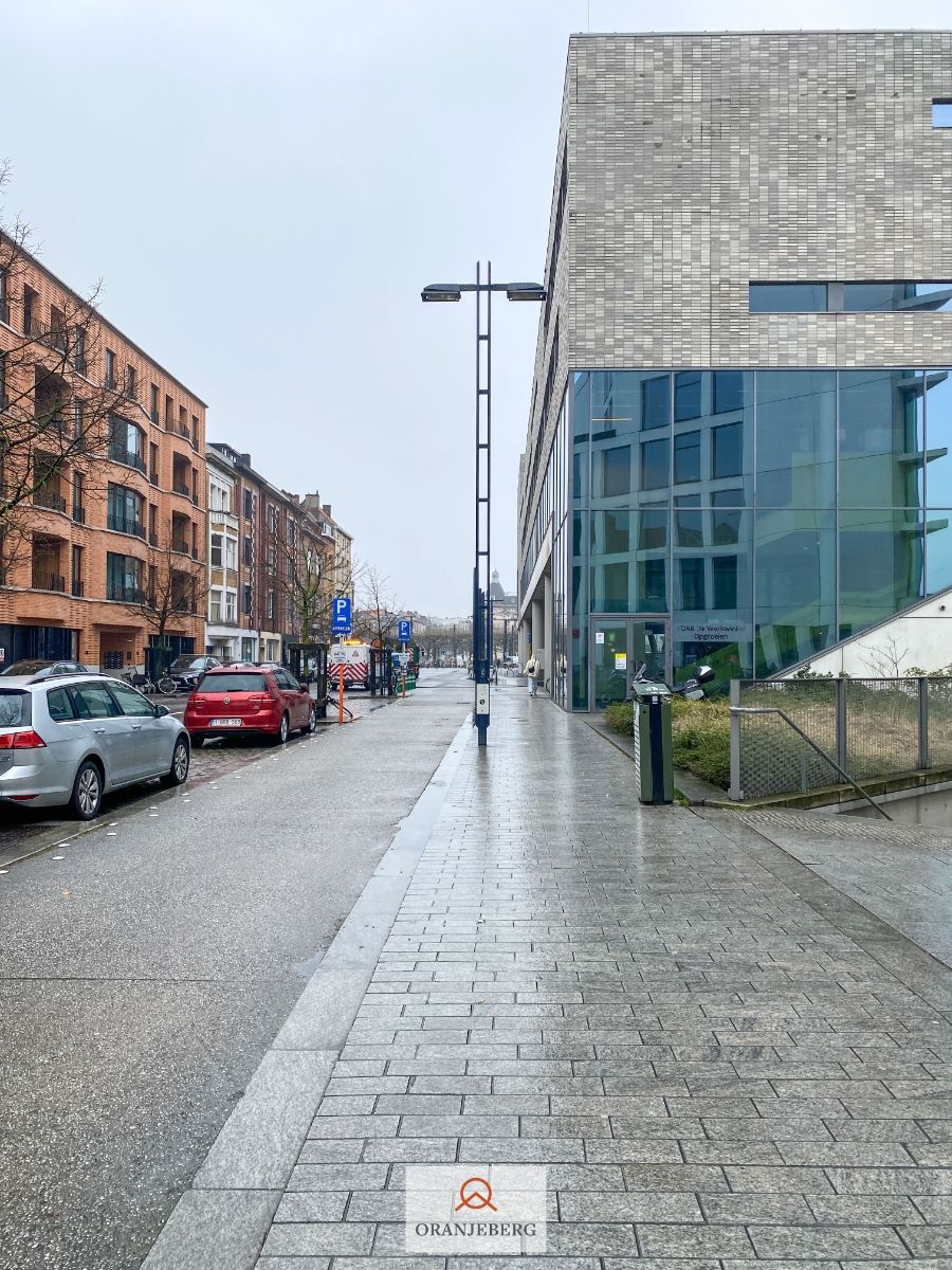 1 slpk appartement te huur vlakbij St-Pietersstation foto 17