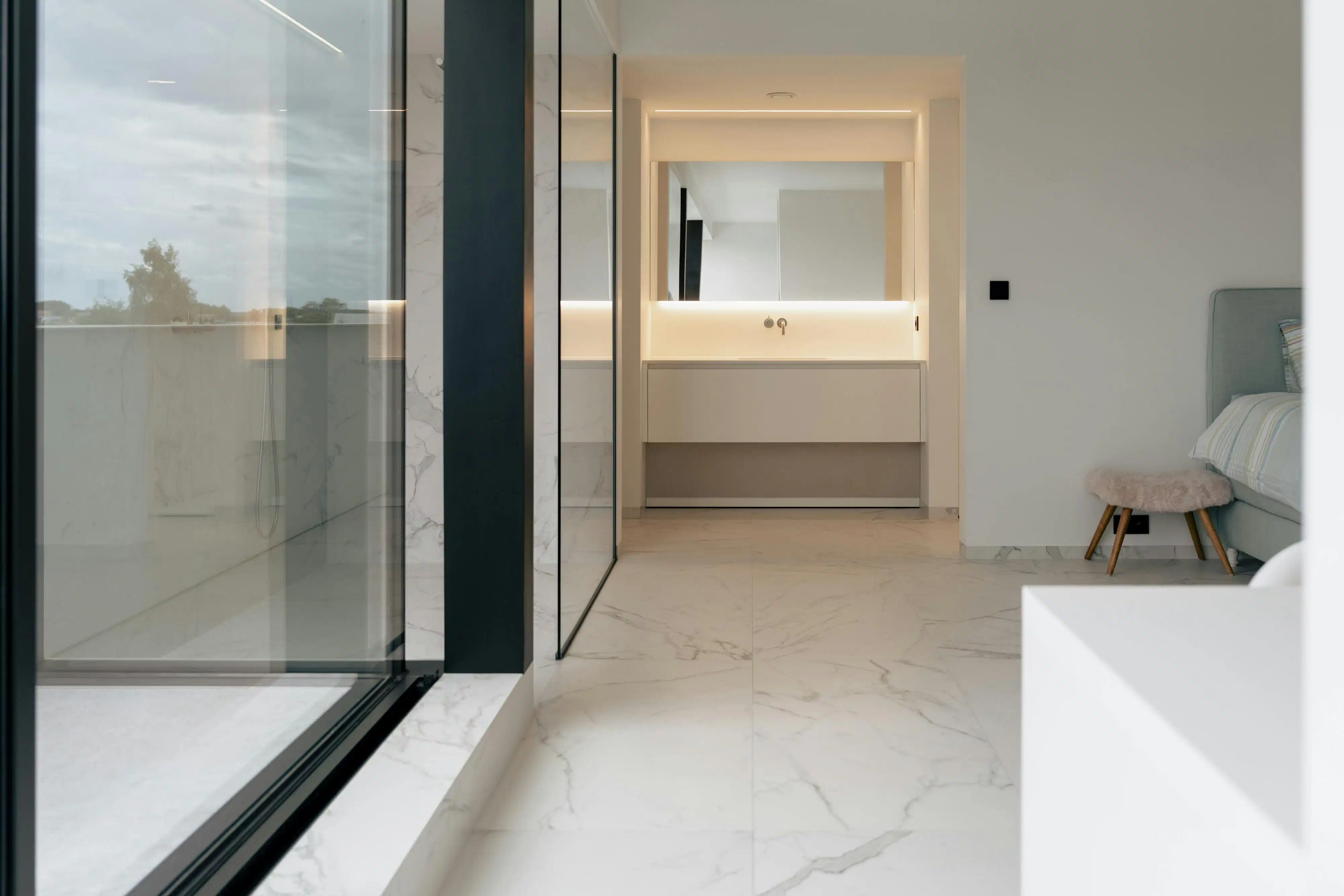 Hypermoderne strakke villa met zwembad nabij Roeselare foto 26