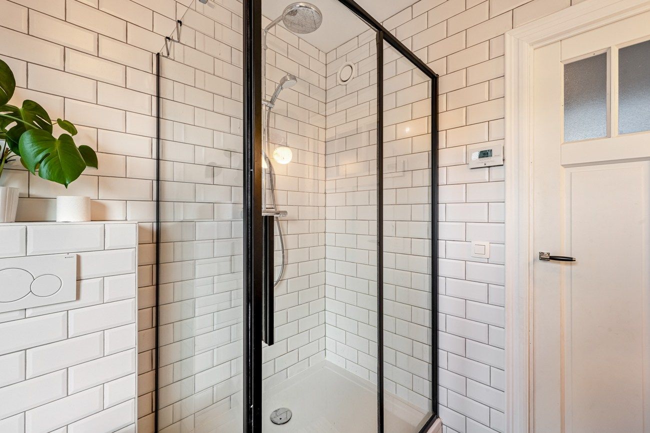 Instapklare charmante woning met 4 slaapkamers en tuin in Gent foto 16