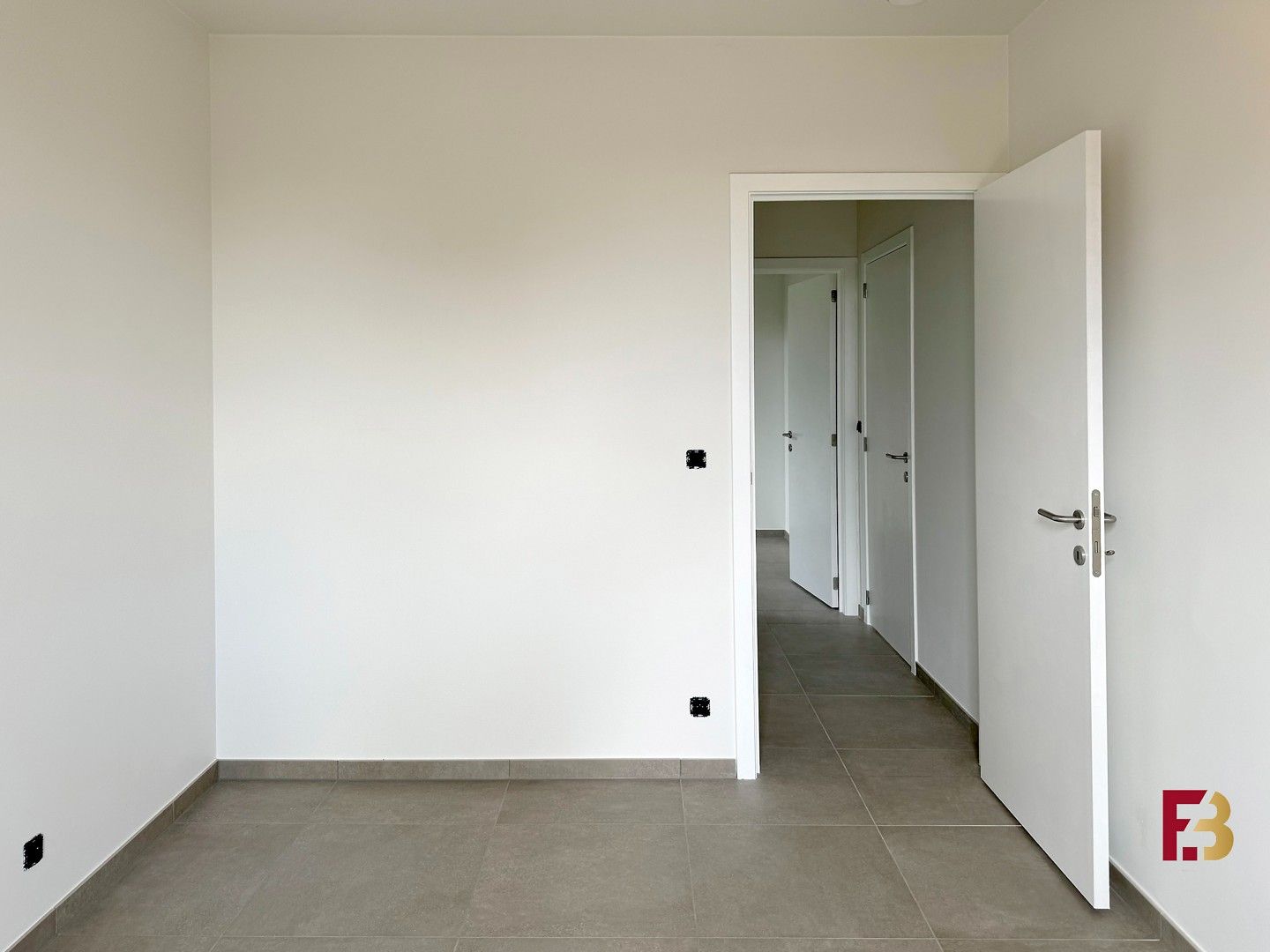 BEN-appartement met 2 slaapkamers en ruim terras te Kruisem foto 6
