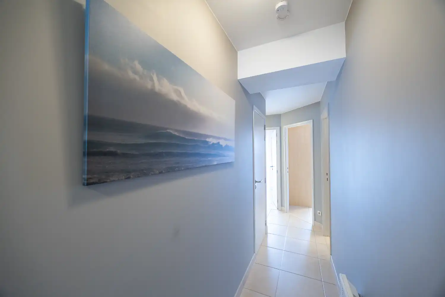 Luxe appartement op de zeedijk met panoramisch zeezicht en zuidgericht terras foto 16