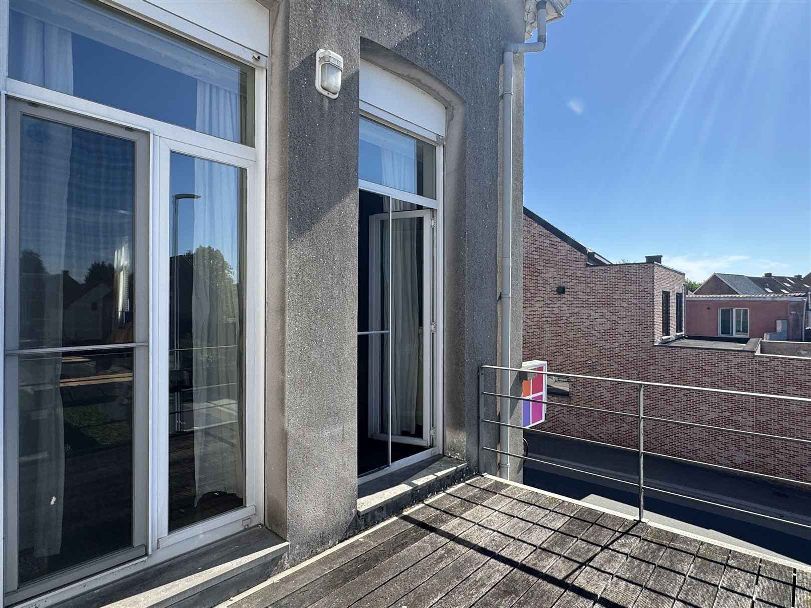Ruime stapelwoning met 2 slaapkamers en garage foto 4