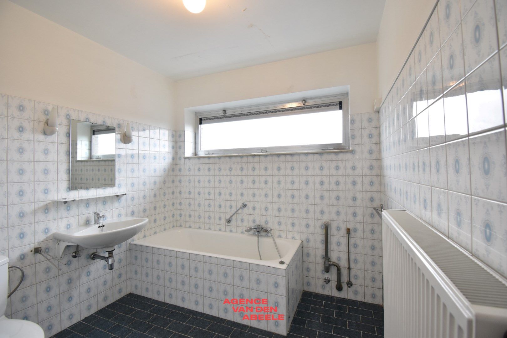 Appartement met 2 slaapkamers en garage te Christus Koning foto 16
