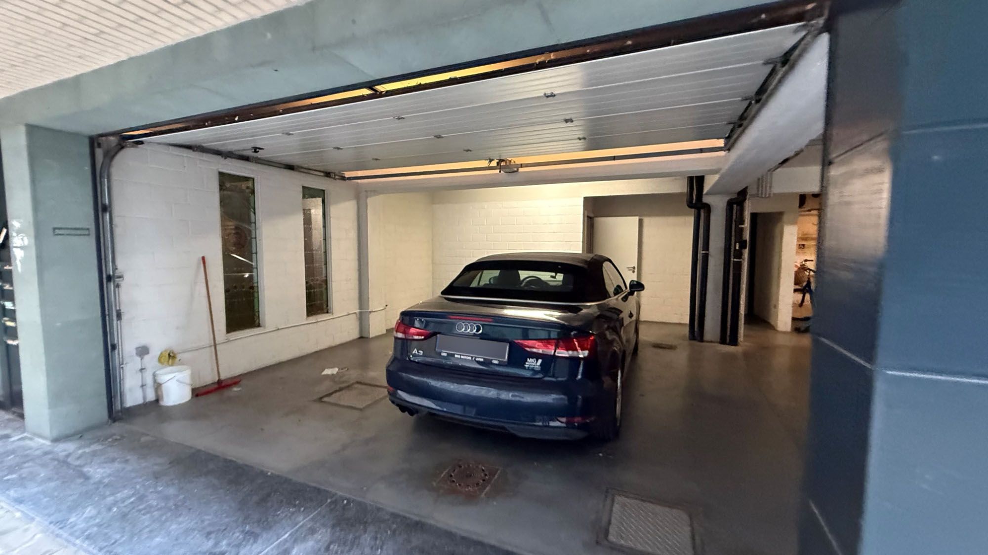MAGAZIJN/RUIME GARAGE (+/- 70 m²) TE HUUR VLAKBIJ KOUTER GENT CENTRUM foto 7
