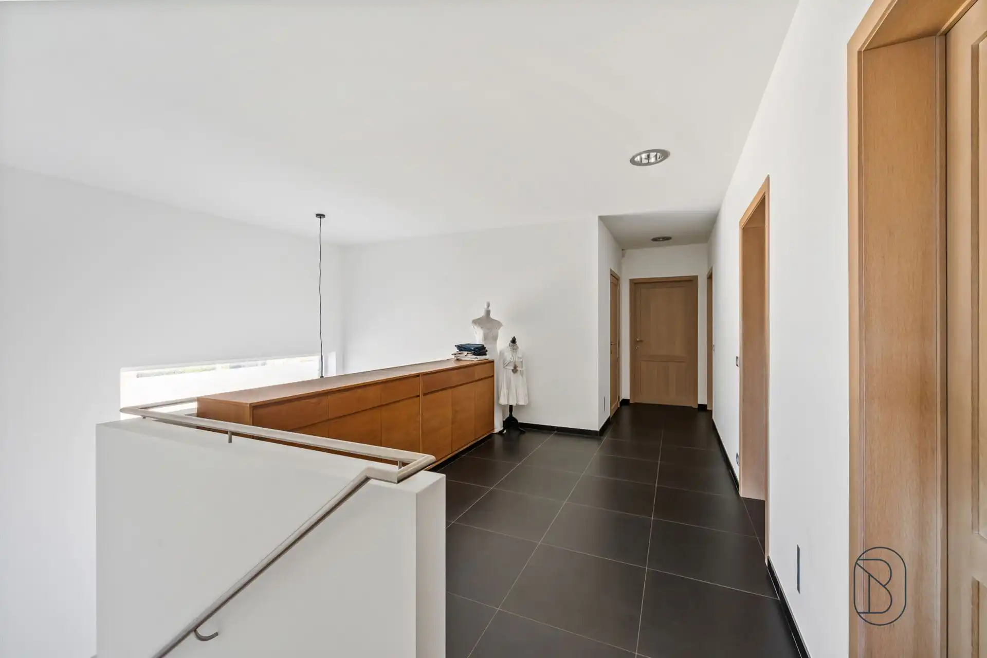Grote energiezuinige villa met zwemvijver en mooie tuin foto 14