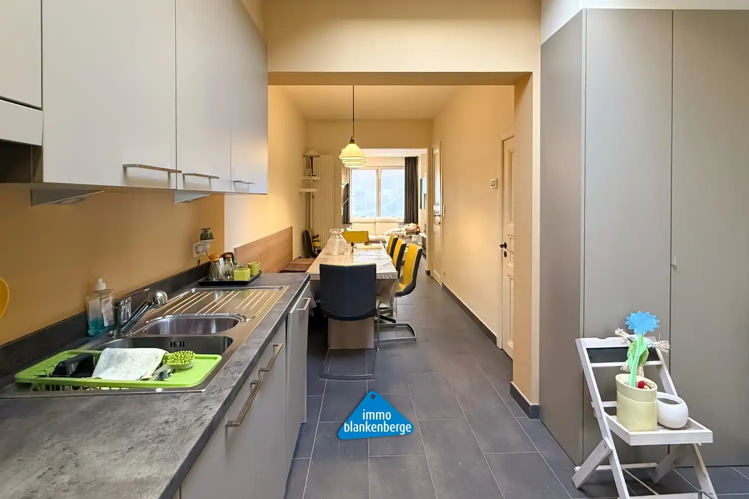 Charmante en instapklare woning op toplocatie nabij centrum, strand en zee foto 3