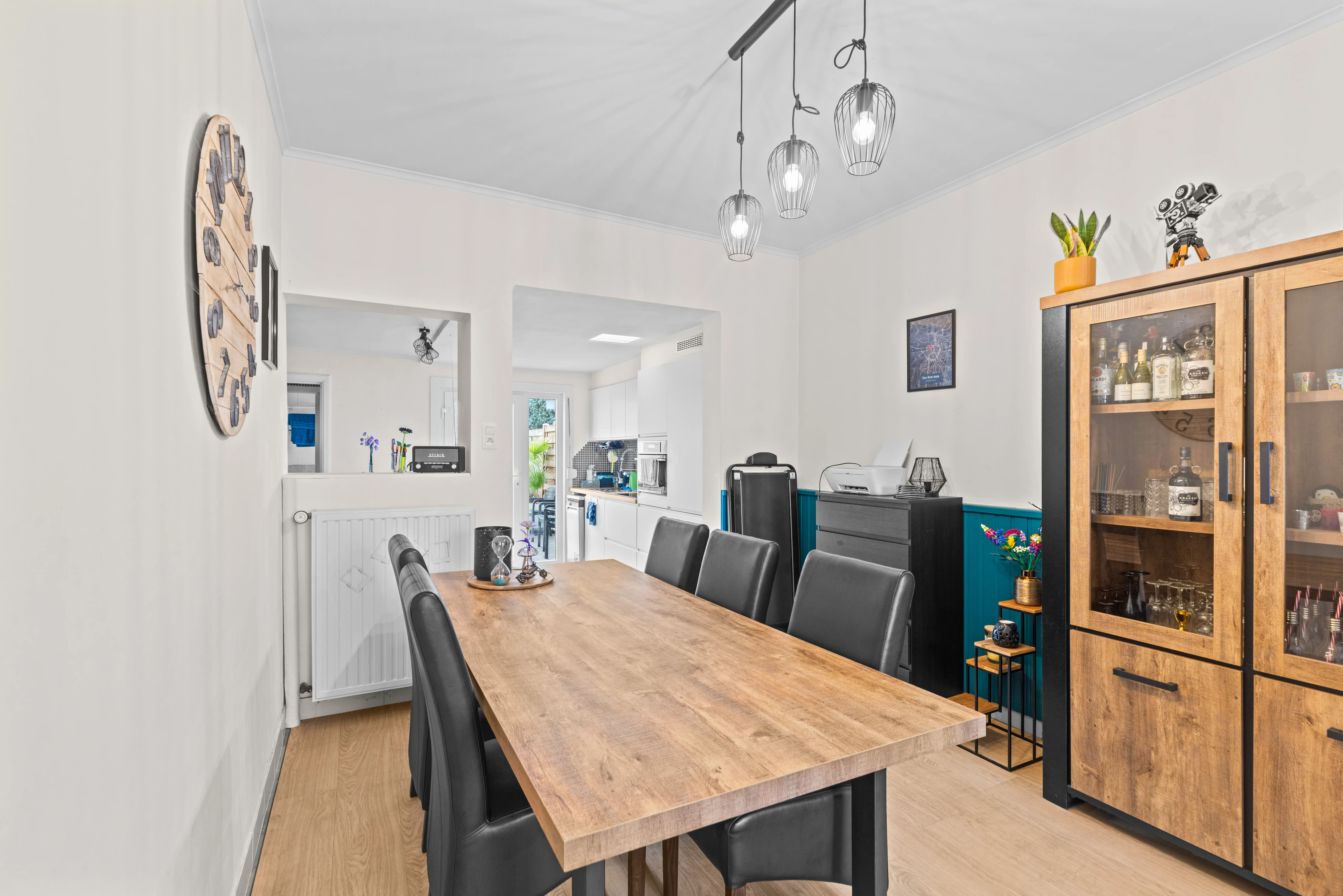 Instapklare starterswoning met tuin nabij centrum Zelzate foto 2