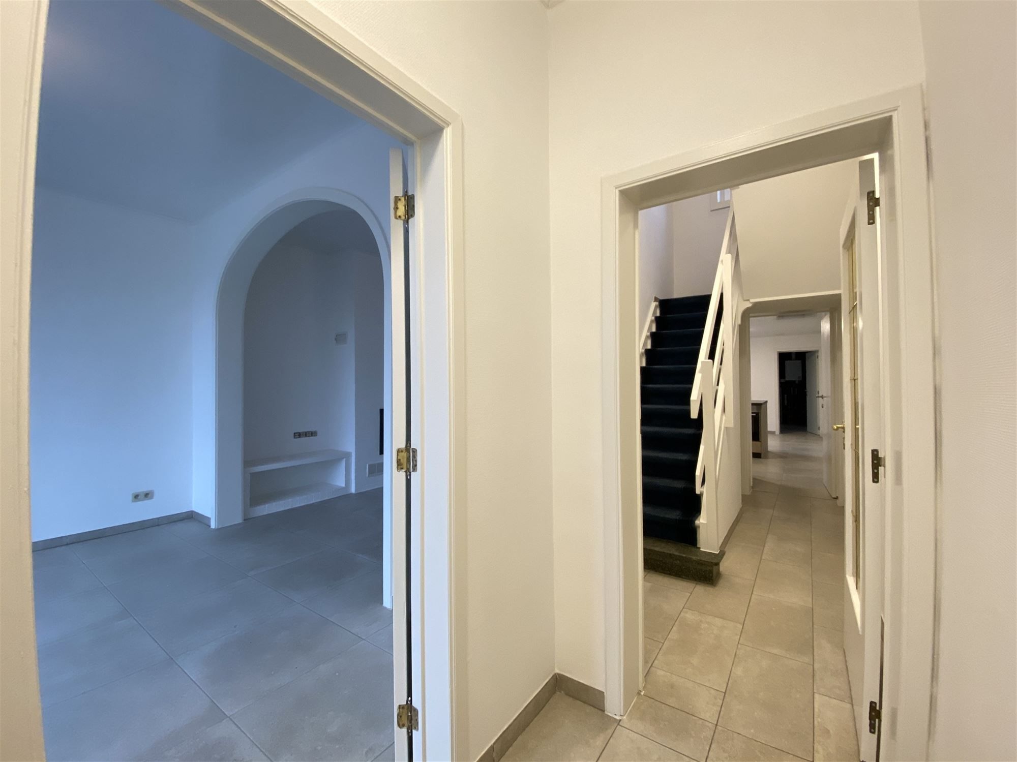 Recent gerenoveerde woning met tuin en garage  foto 6