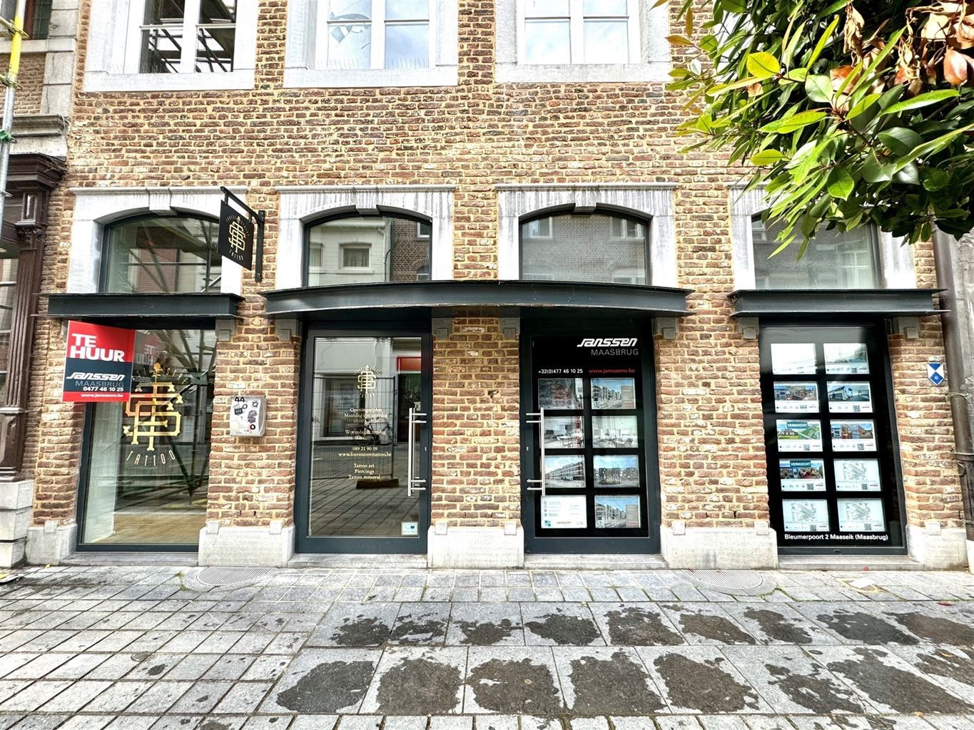 Karaktervolle handelsruimte met diverse mogelijkheden in hartje Maaseik  foto 12