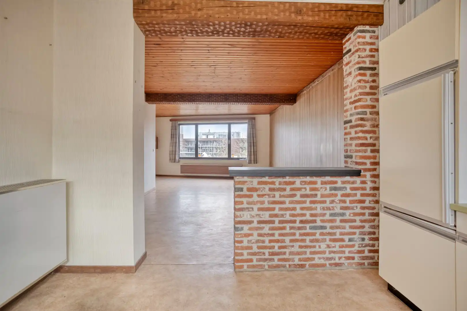 Te verbouwen opbrengsteigendom met twee vergunde appartement foto 6