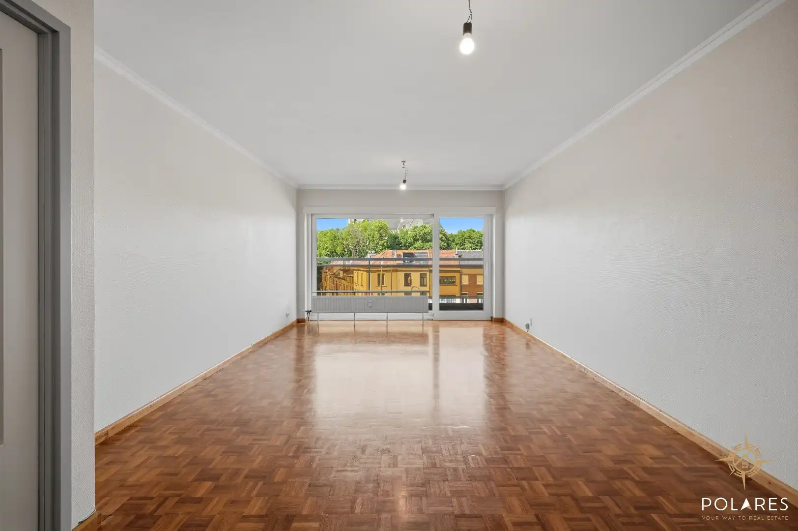 Instapklaar 1-slaapkamerappartement op interessante locatie! foto 3