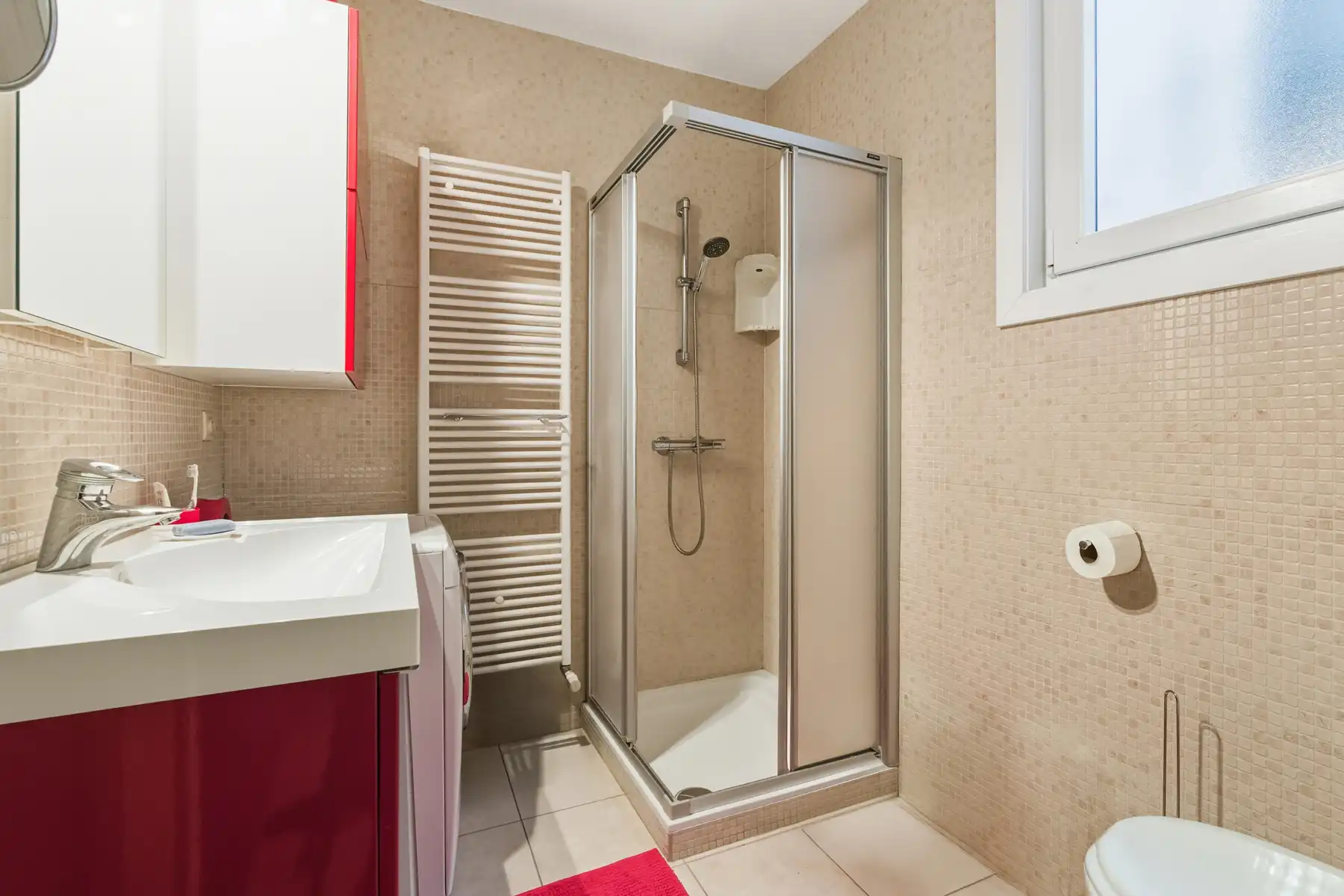 Toplocatie op zeedijk met prachtig zeezicht! foto 9