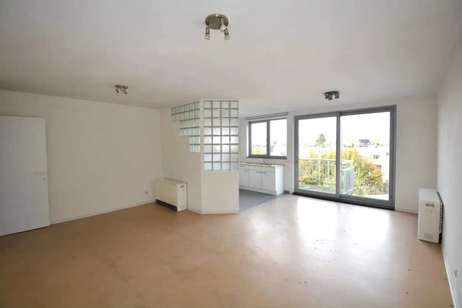 APPARTEMENT MET 2 SLK EN TERRAS TE CENTRUM LIER! foto 3