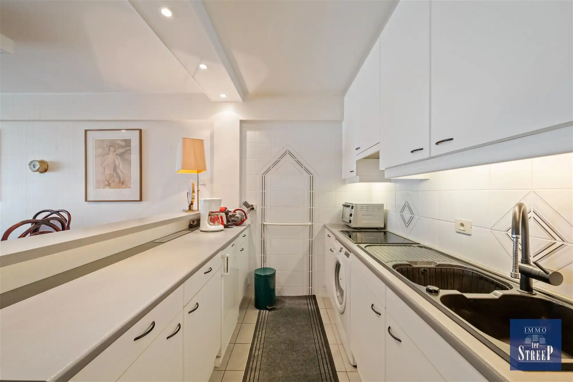 Appartement met 2 slaapkamers op de zeedijk foto 10