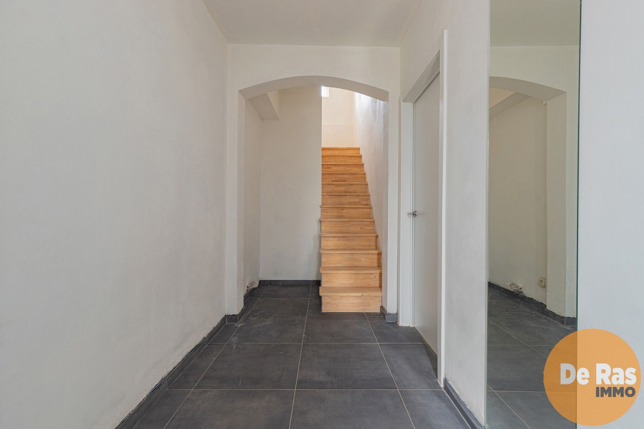 GROTENBERGE - PRACHTIG GERENOVEERDE WONING OP TOPLOCATIE! foto 10