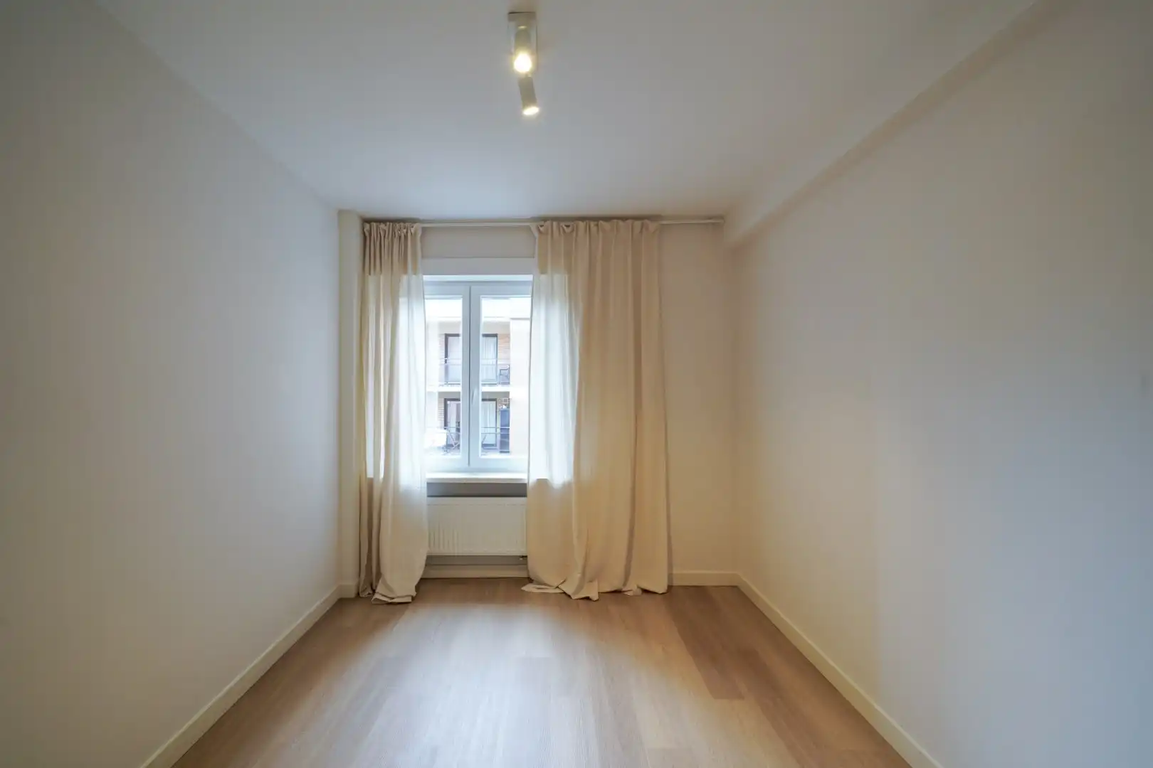 Luxueus gerenoveerd 3-slpk-appartement in hartje Oostende foto 21