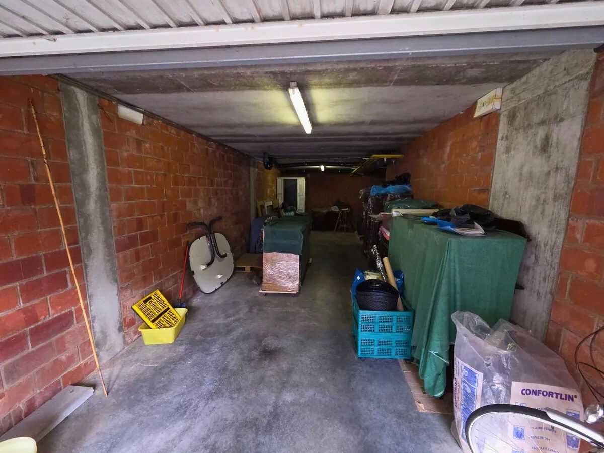 Zonovergoten centraal gelegen appartement met 2 slaapkamers. foto 20