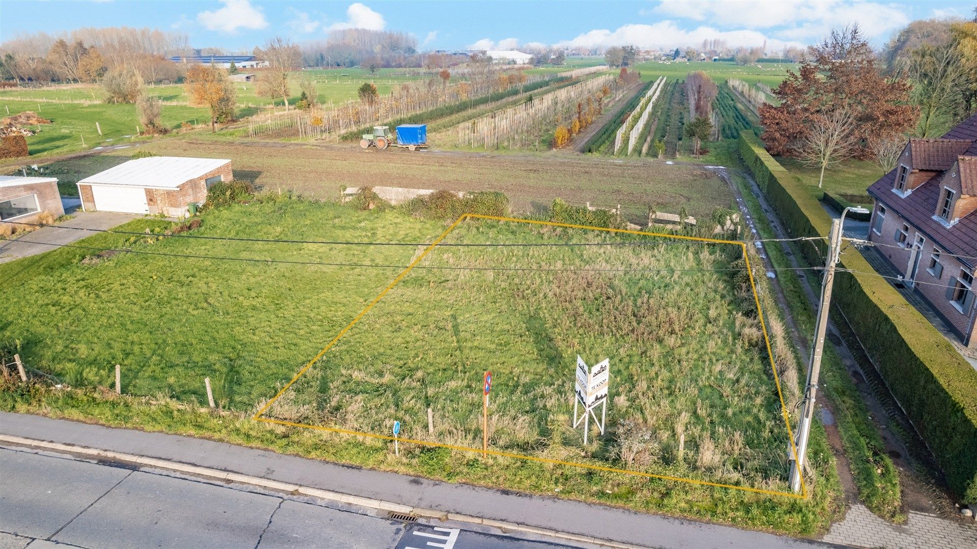 Bouwgrond voor open bebouwing met straatbreedte 19,85m foto 2