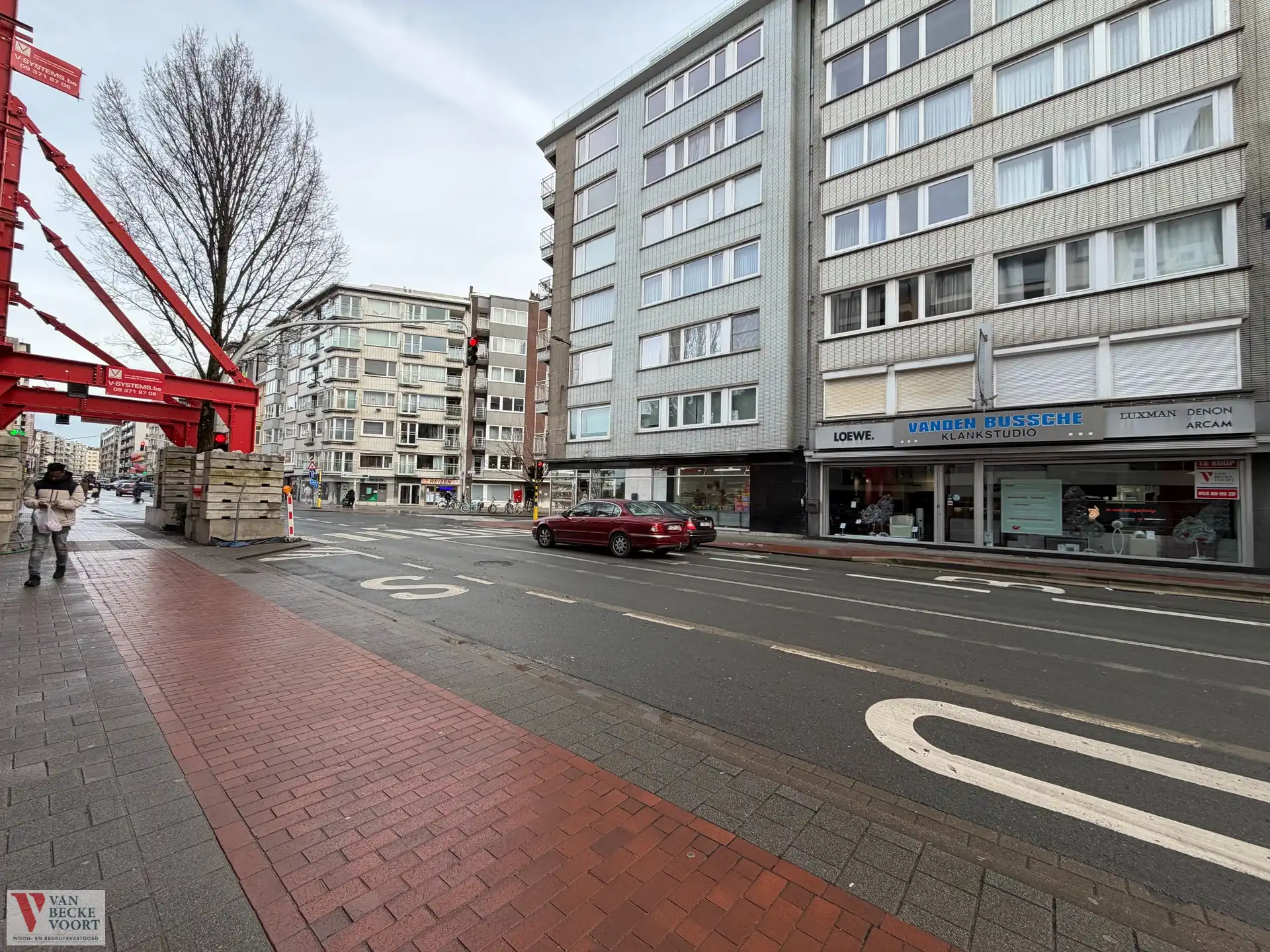 Handelsgelijkvloers 100m² foto 10