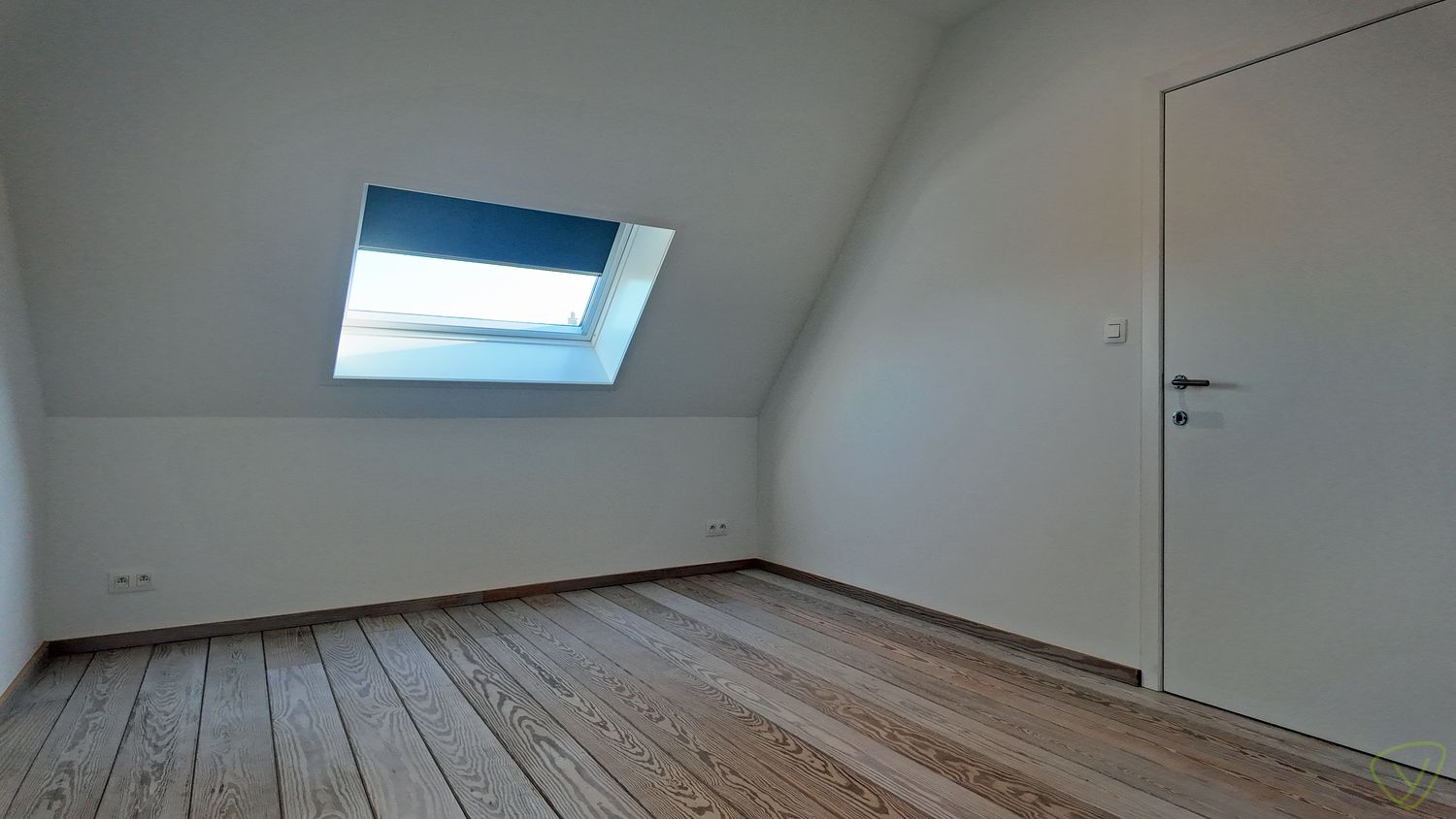 Compleet vernieuwd appartement te huur met garagebox! foto 13