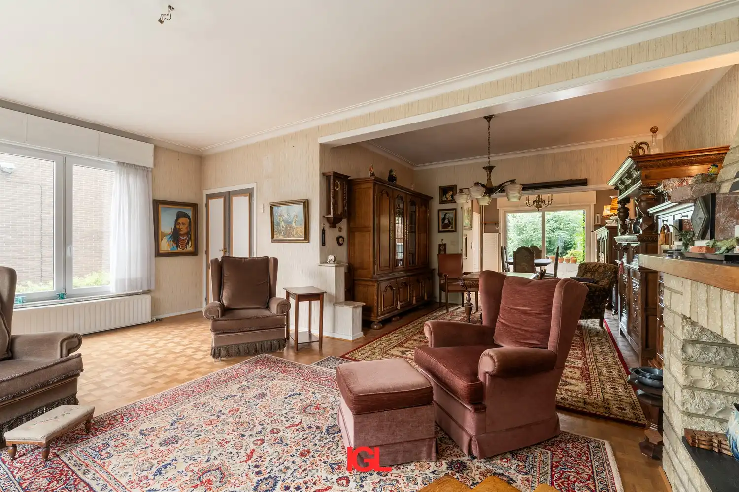 Driegevelwoning met 4 slaapkamers en tuin te Sint-Pieters-Leeuw foto 2
