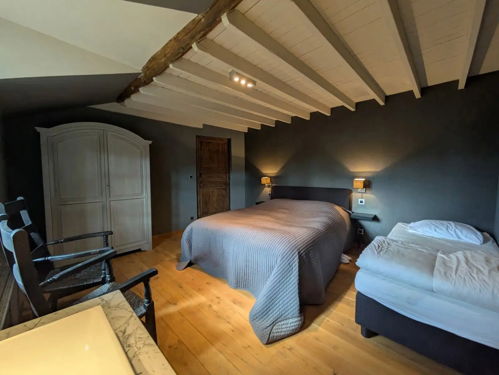 Authentieke, gerenoveerde hoeve met tal van mogelijkheden foto 28