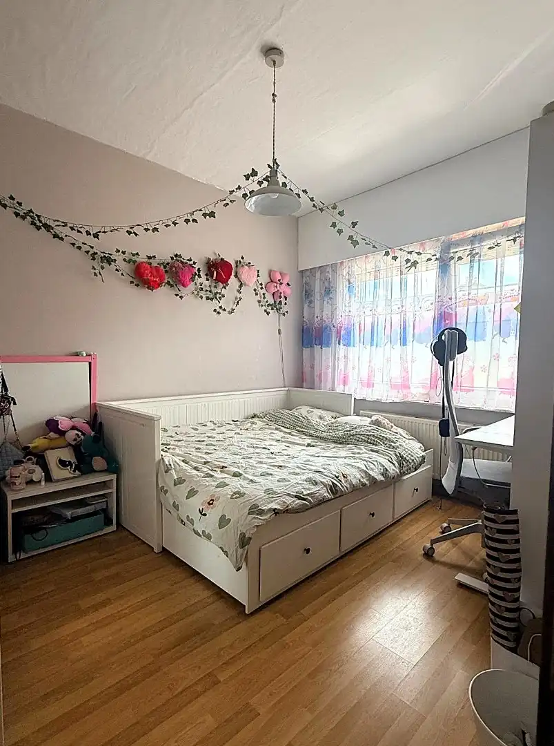 Instapklare gezinswoning met tuin op gunstige locatie foto 10
