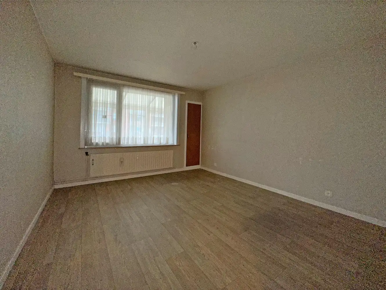 Leuk appartement met 2 slaapkamers en terras in Deurne! foto 6