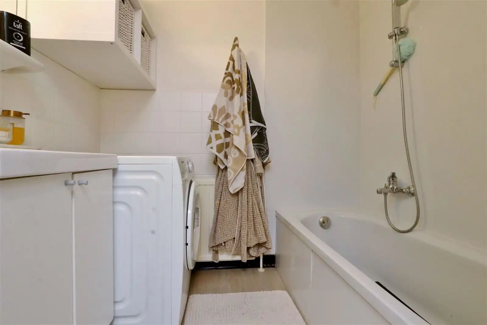 Appartement op het gelijkvloers met 2 slaapkamers foto 14