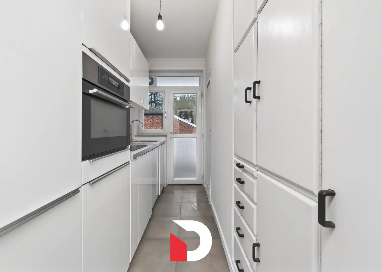 Gezellig instapklaar appartement in Groeninge te centrum Brugge foto 9