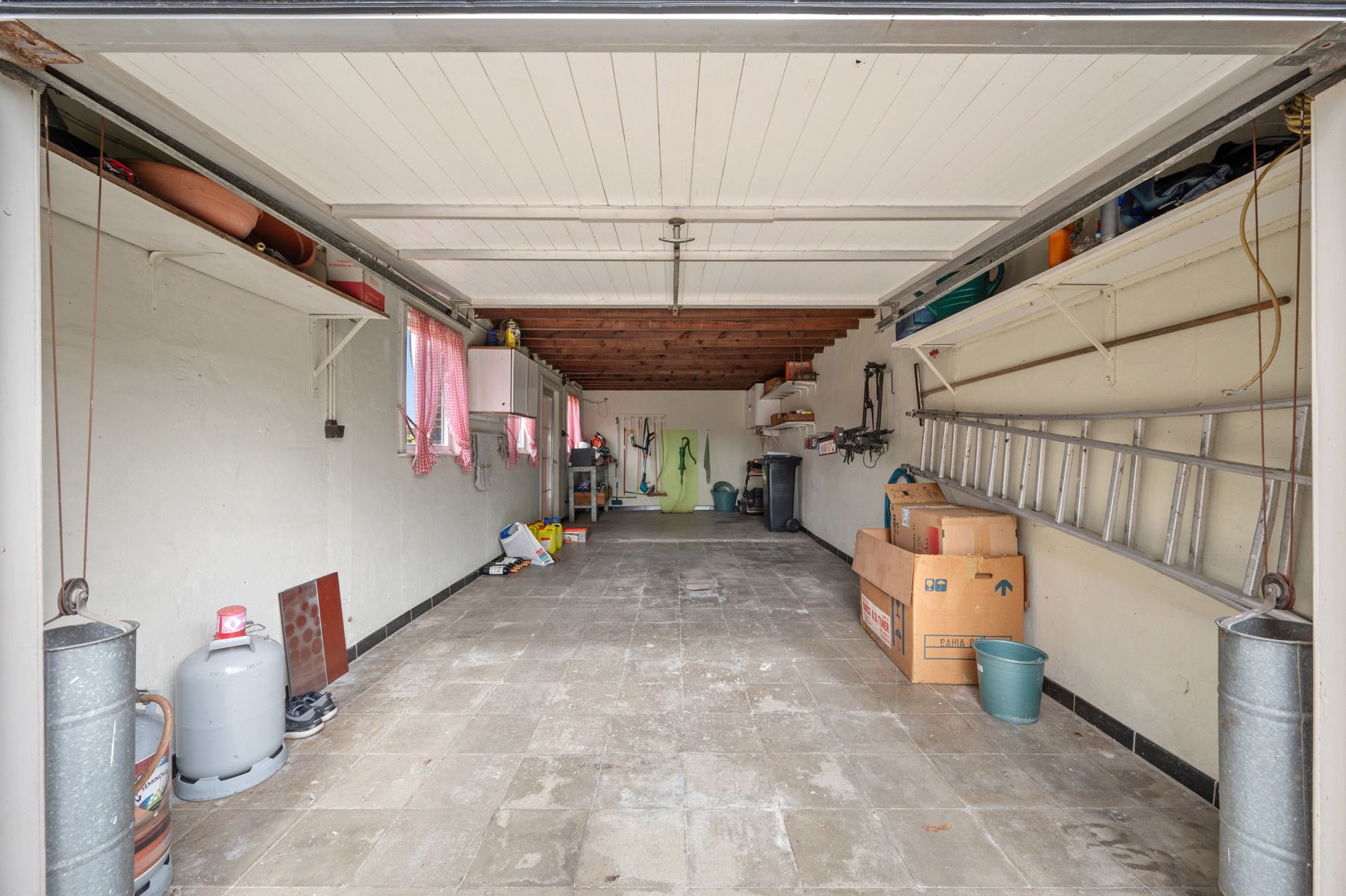 Ruime bungalow met prachtige tuin en talrijke mogelijkheden foto 22