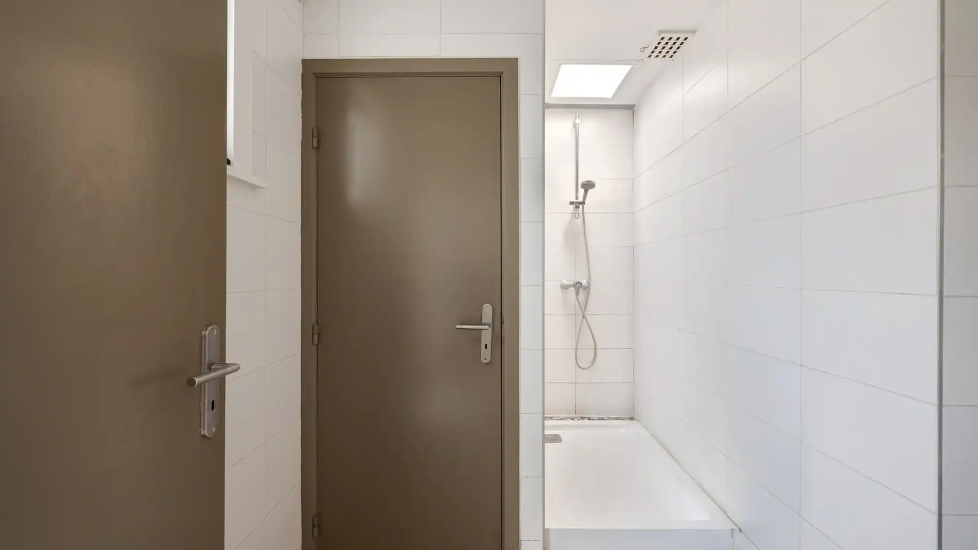 Leuke woning met kleine garage vlakbij het centrum foto 13