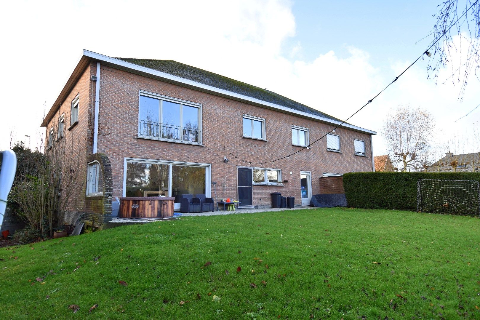 Karaktervolle eigendom met 4 slaapkamers, garage en tuin te koop op residentiële ligging te Marke foto 18