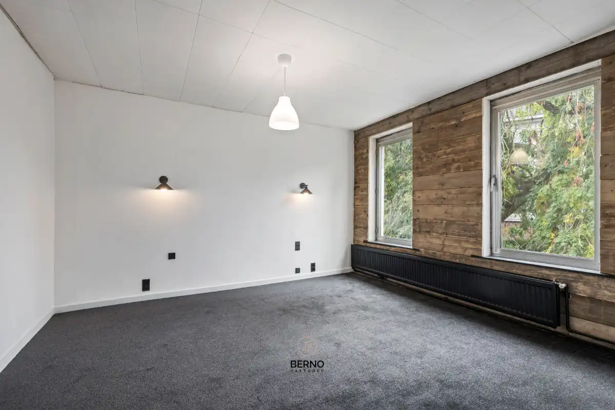 Rustig gelegen woning met 3 slaapkamers en ruime garage. foto 14