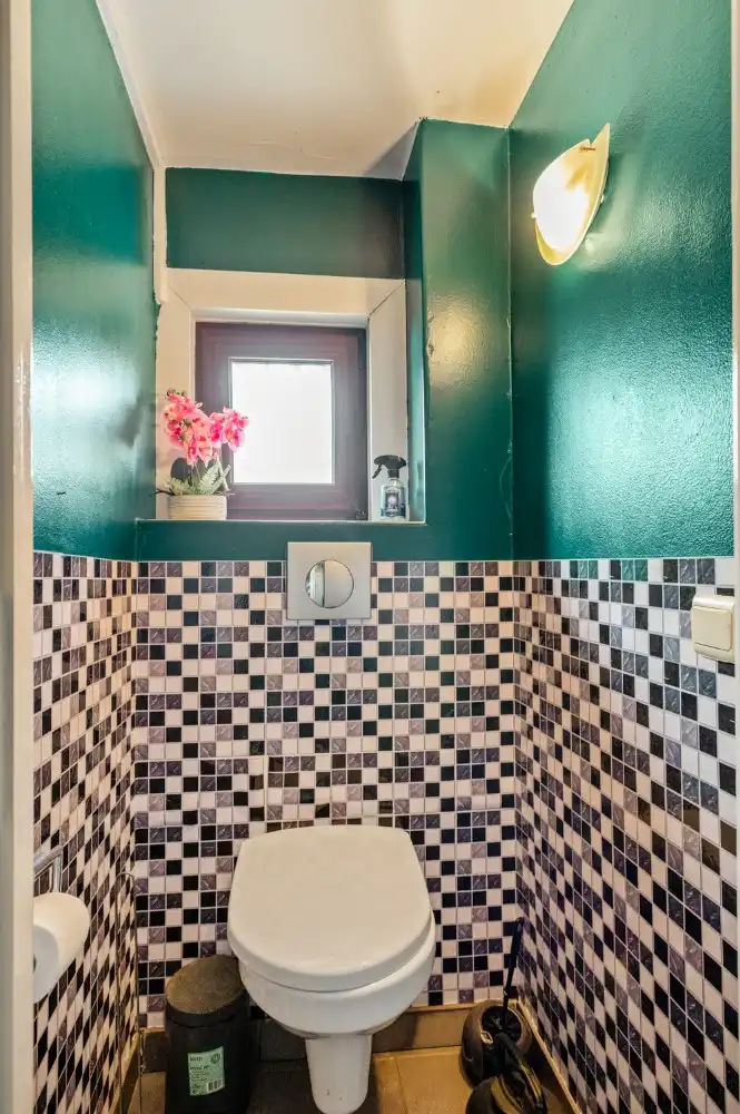 Ruime, instapklare gezinswoning met 4 slpk. en tuin in Ekeren foto 14